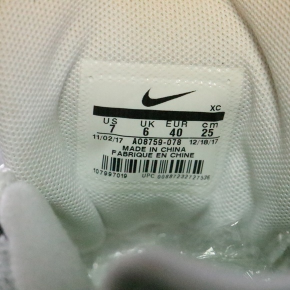 NIKE Zoom Vapor Roger Federer x Air Max 95 Neon NEW Sz 7 US Men - Picture 8 of 8